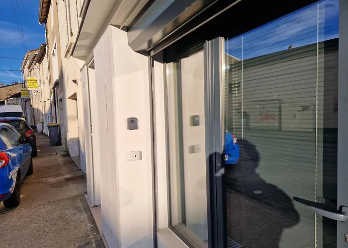 La Mirebalaise Lägenhet Poitiers